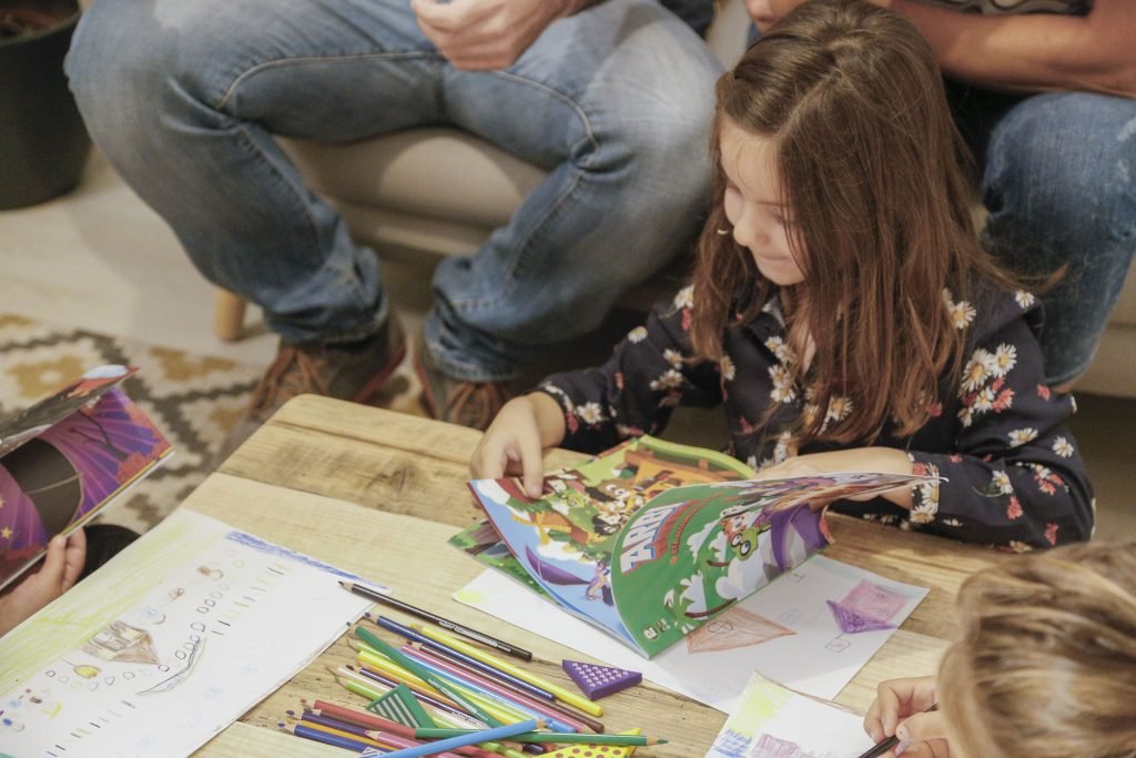 ARBI Augmented Reality Books - Amazing illustrations